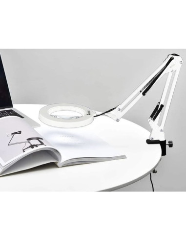 CANDEEIRO COM LUPA E LUZ LED 